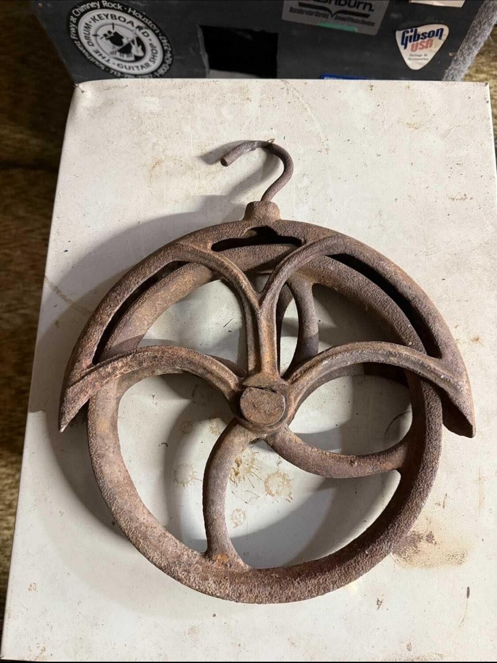 Rustic Cast Iron Pulley Wall Decor - Brown